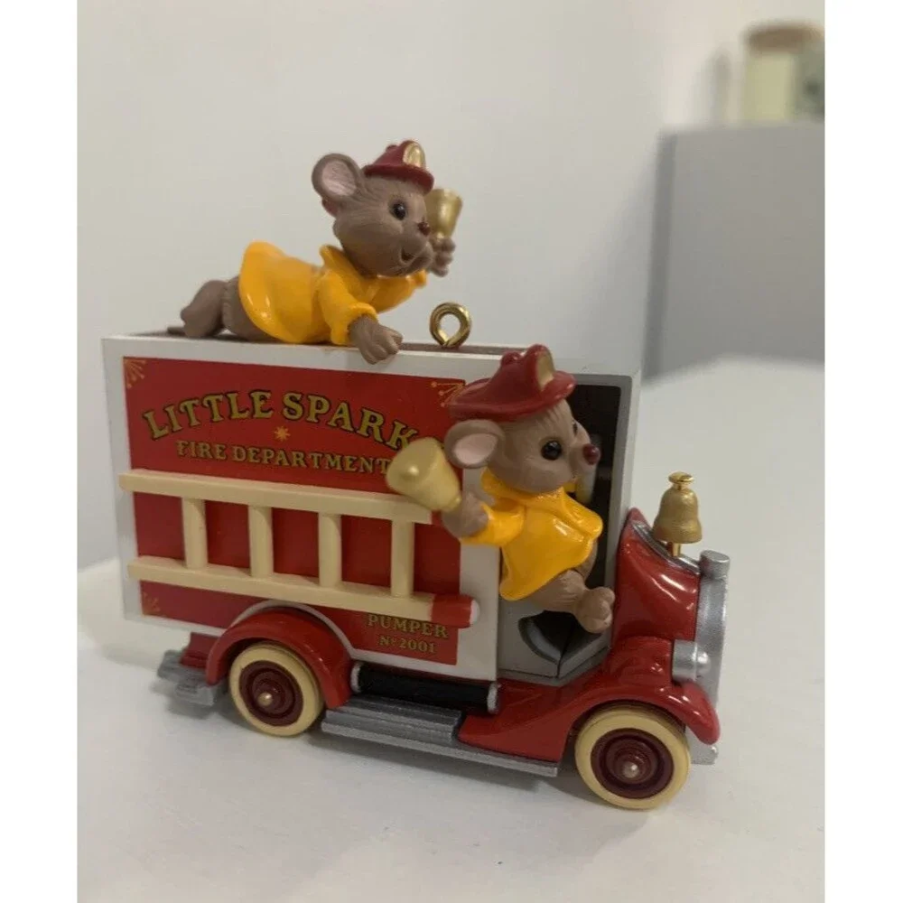 Hallmark Keepsake Ornament Four-Alarm Friends 2001 Christmas Mice Mouse